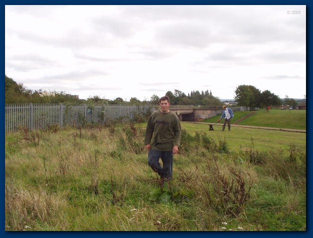 600x449 pixels (119K)